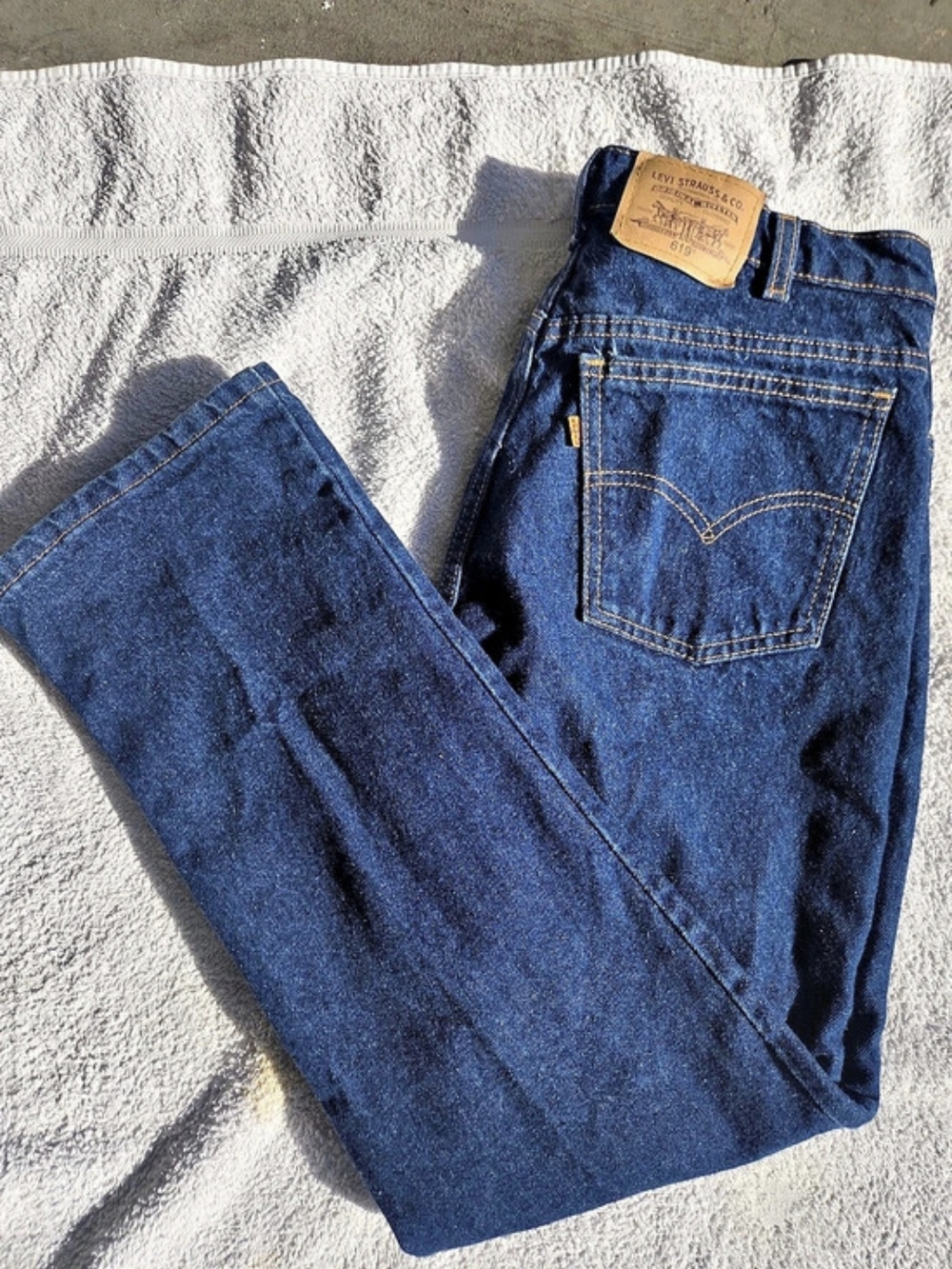 Vintage 1987 Levi's 619 Men's Denim Jean Shorts Waist 33